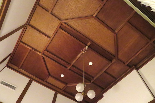 客室の天井