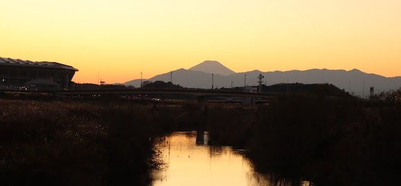 師走の富士山の夕景色
