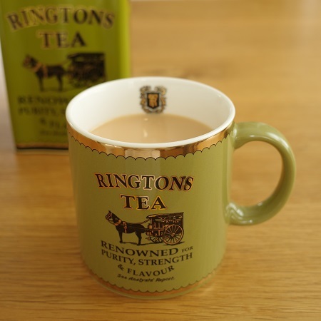 希少】リントンズ 限定生産 Ringtons 紅茶缶型 ティーポット+マグ